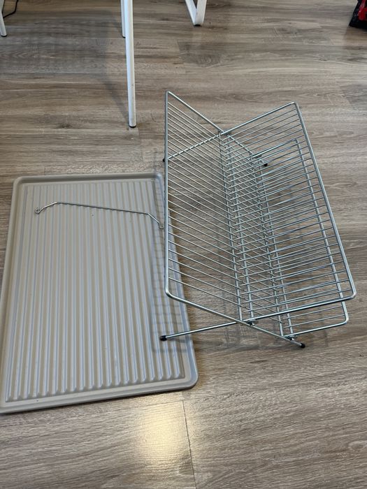 Suszarka do naczyń z ikea z podstawką