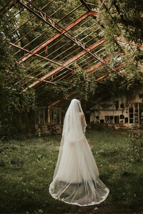 Piekna Suknia Ślubna