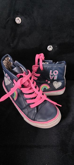 Buty dla dziewczynki