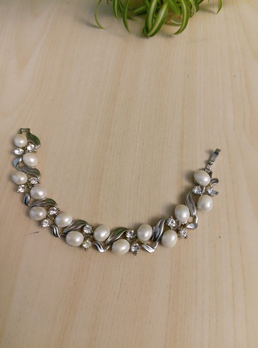 Продаю красивый браслет лучший подарок