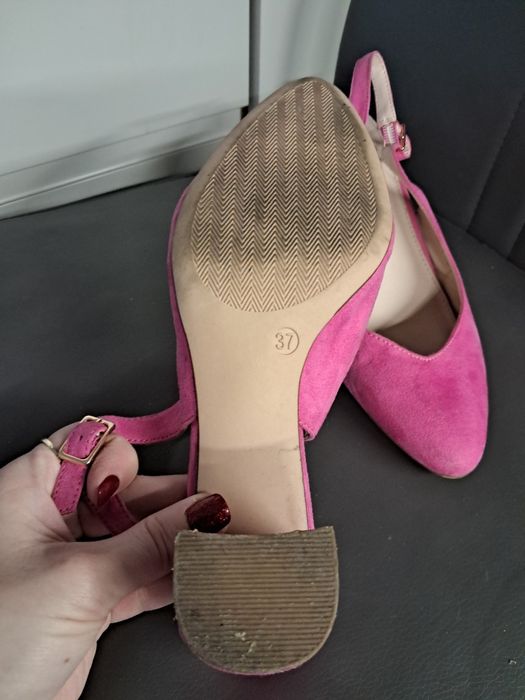 Buty na obcasie/słupku różowe zamszowe graceland