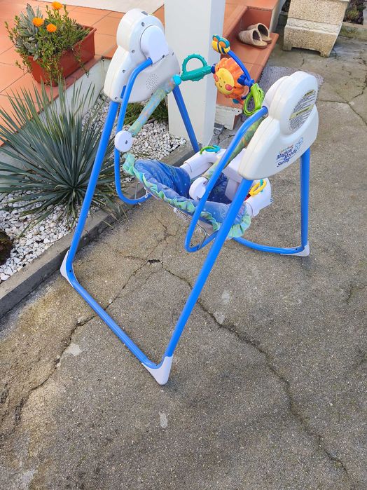 Baloiço com música