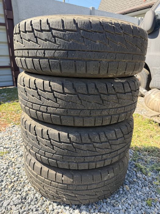 Продам резину шини 205/65R15 94H PREMIORRI