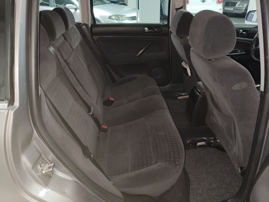 VW Passat Variante 1.9 TDI 130cv