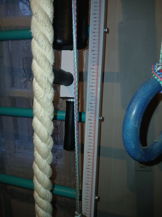 Шведська стінка б/в