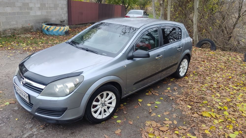 Opel Astra H 2005 рік 1,4 газ/бензин в доброму стані