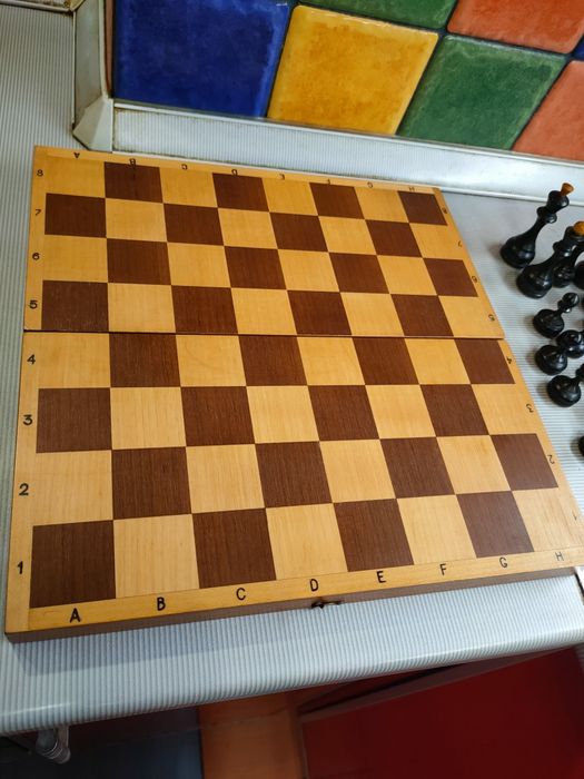 Игровой набор деревянные резные шахматы 60 годов