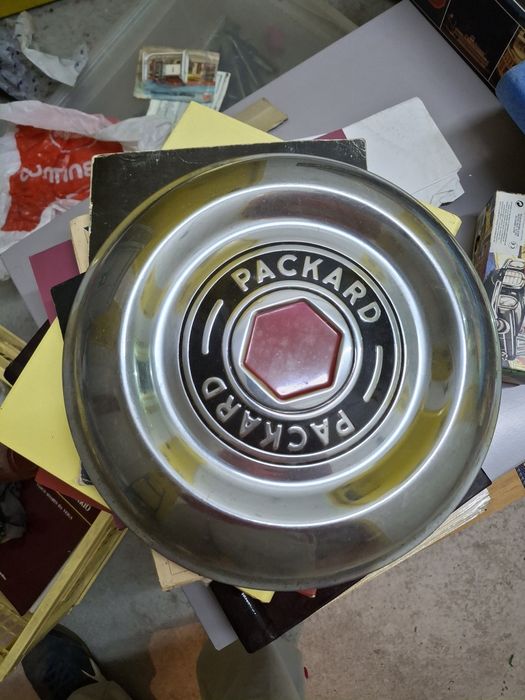 Tampao roda automovel Packard