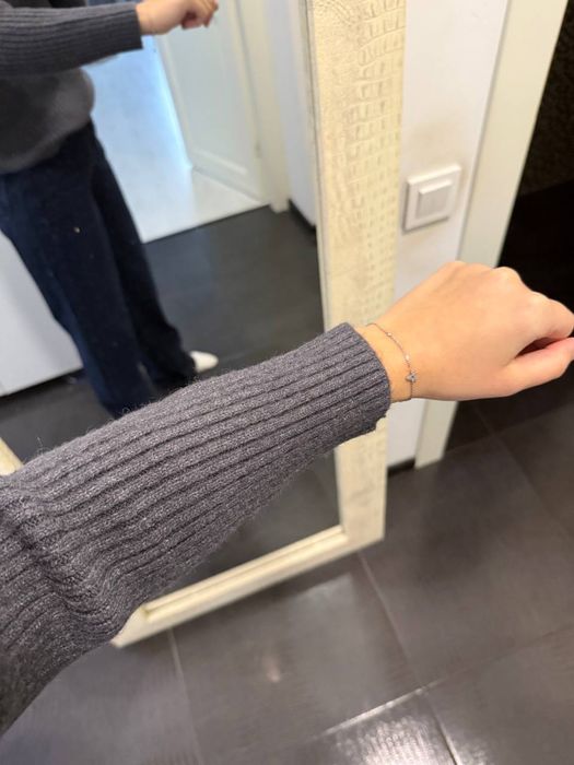 Теплий светр в рубчик