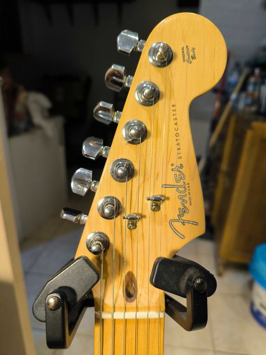 American Stratocaster