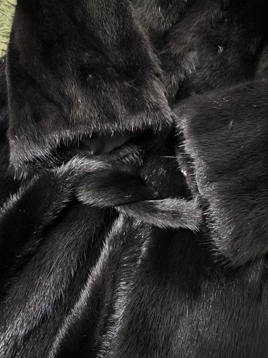 Норкова шуба в ідеальному стані