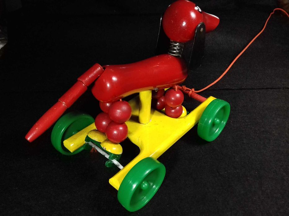 Indusbrinca - Cão de madeira e plástico - anos 1970/80' s