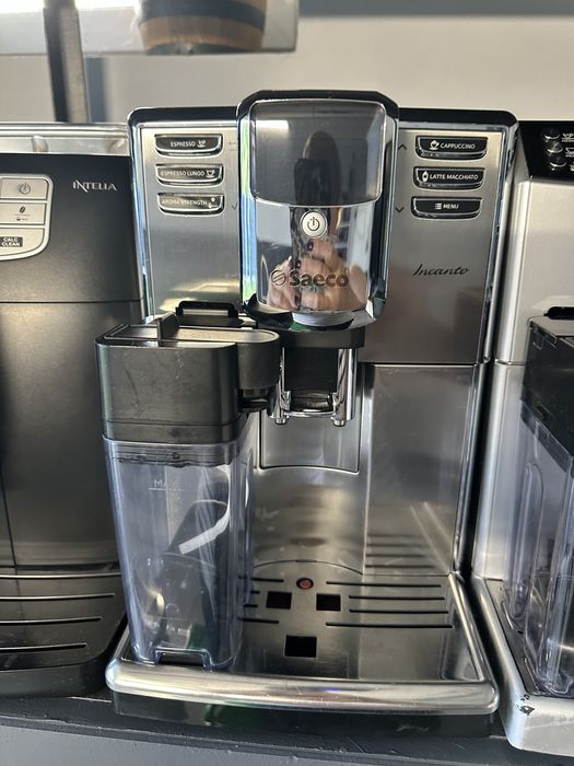 Кавові машини Delonghi з Європи