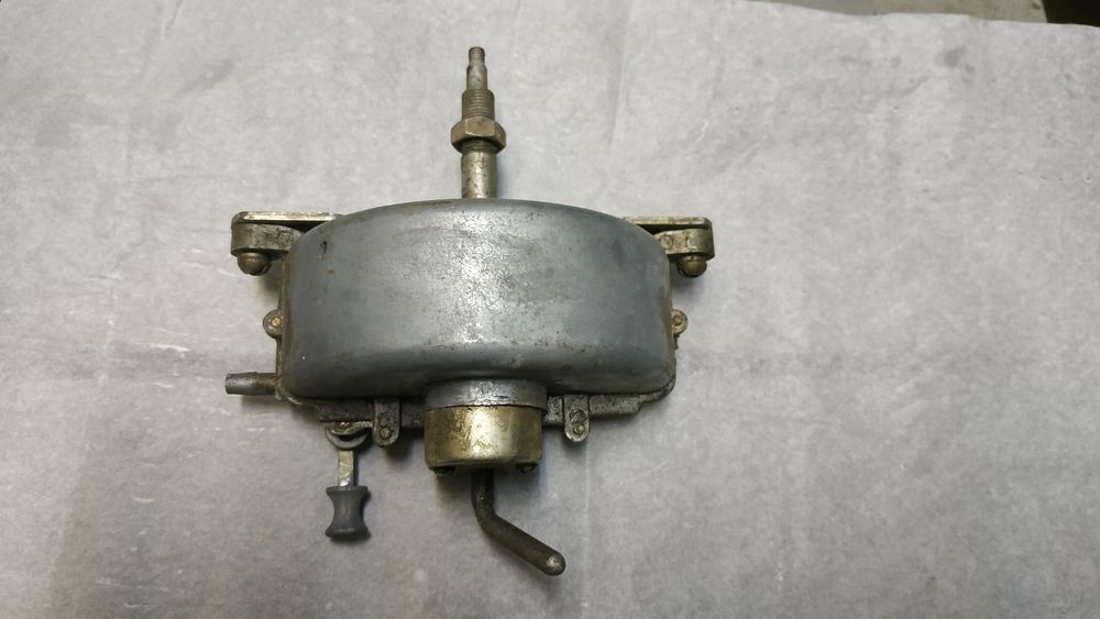 Привод стеклоочистителя СЛ-12