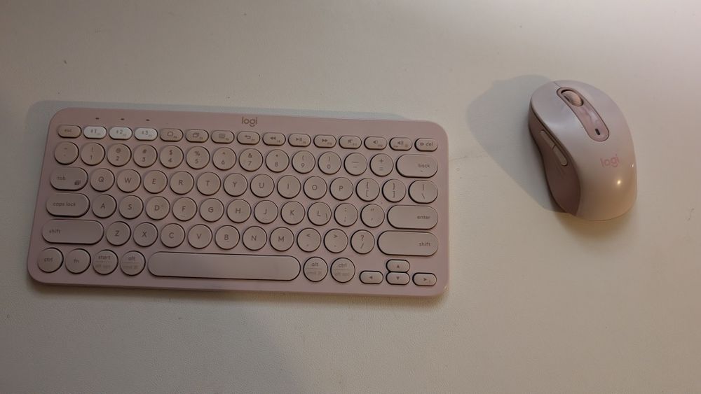 Клавіатура Logitech pebble 2 k380s рожева