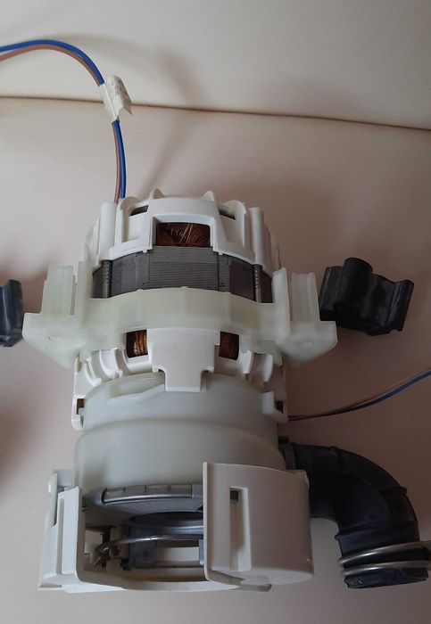 Pompa myjąca z turbiną do zmywarki IKEA.