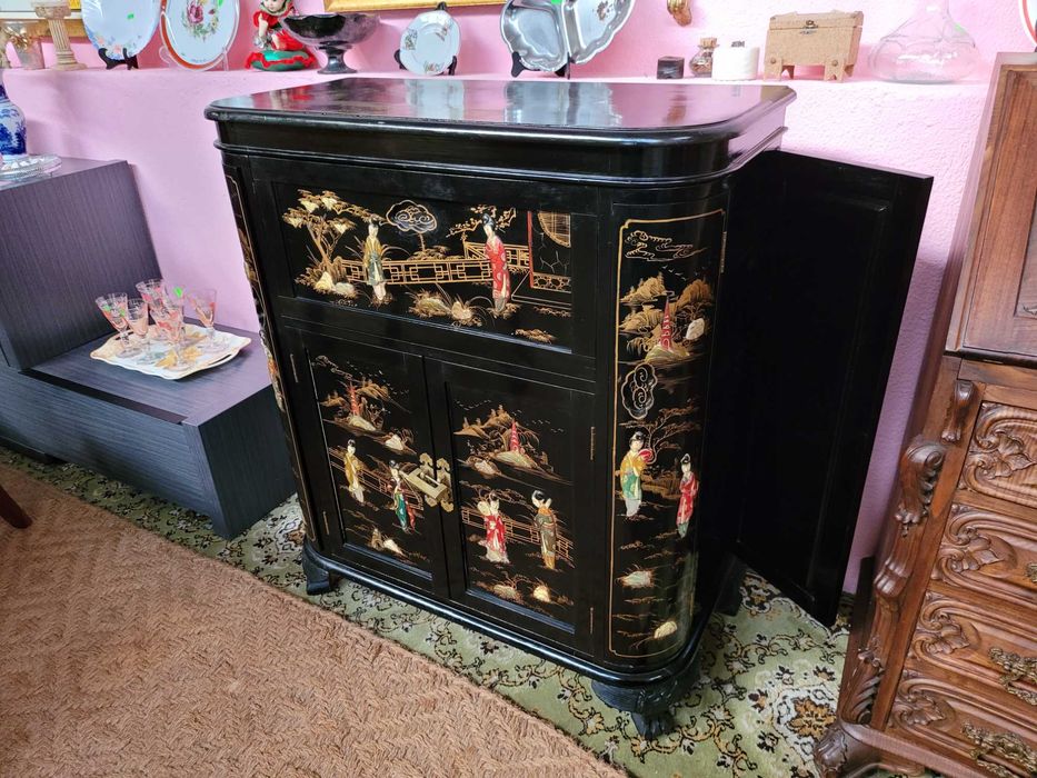 Fantástico móvel bar Oriental - óptimo estado