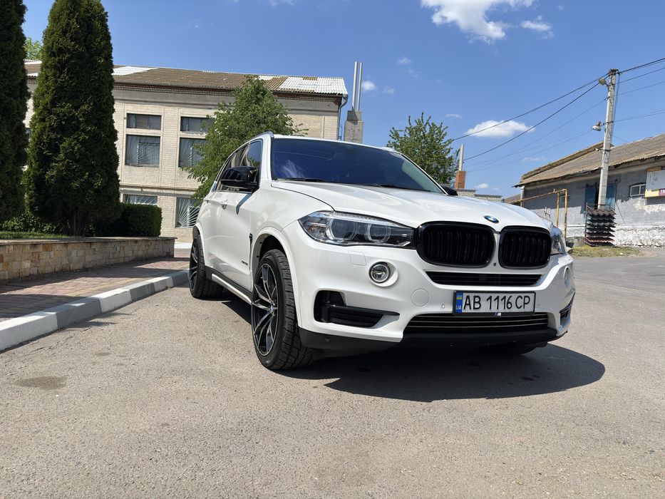 BMW X5 (F15) 2015 3.0i M-Sport