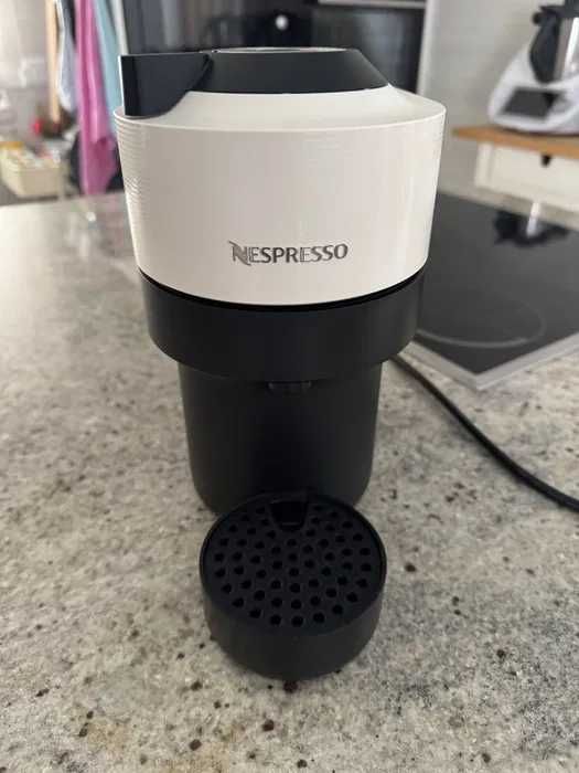 Máquina de café Nespresso Vertuo