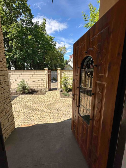 Продажа ДОМА в Совиньоне, под отделку