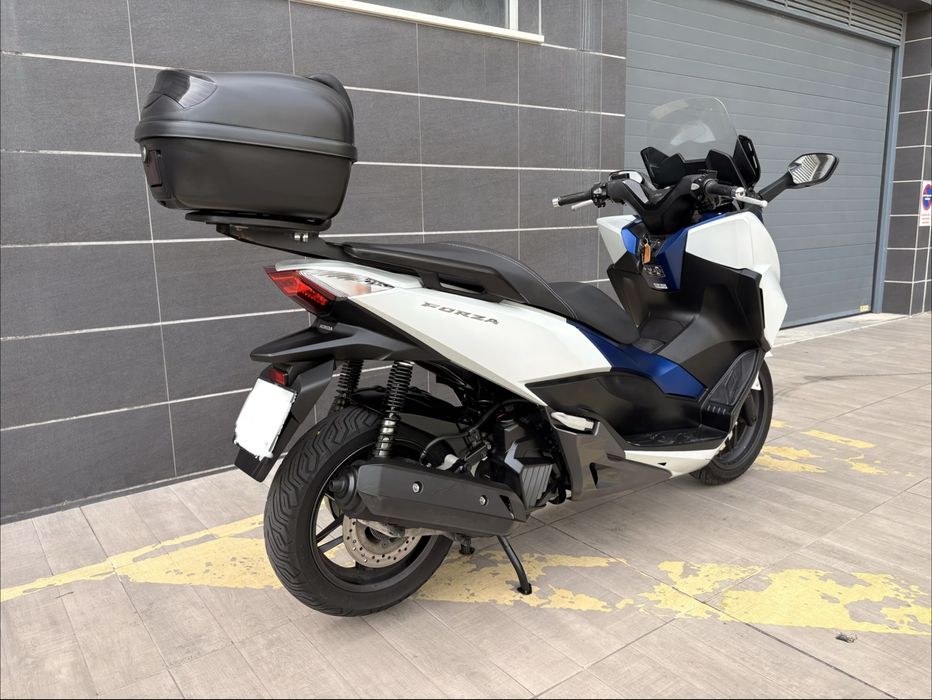 Honda Forza 125 2015