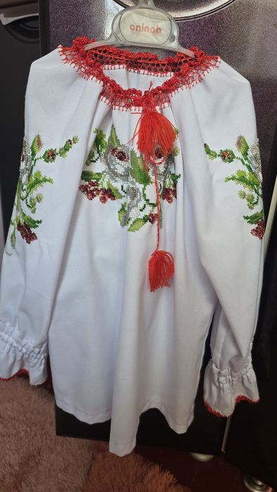 Продаю Плаття і блузка