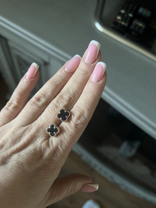 Сережки Van Cleef