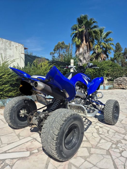 Moto 4 yamaha 700r