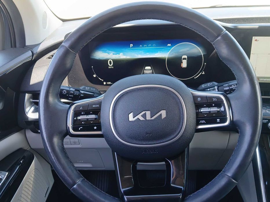 Kia Carnival SX      2022