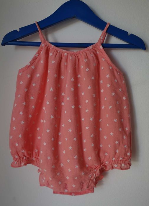 Babygrow Zara 3-6 meses p/menina verão rosa com estrelinhas