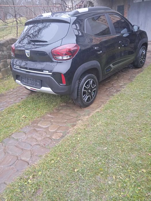 Dacia SPRING 2022 рік