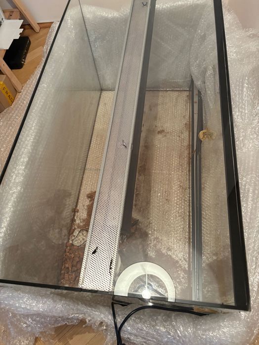 Terrarium 100/50/50, lampa UV +podczerwień+czujnik