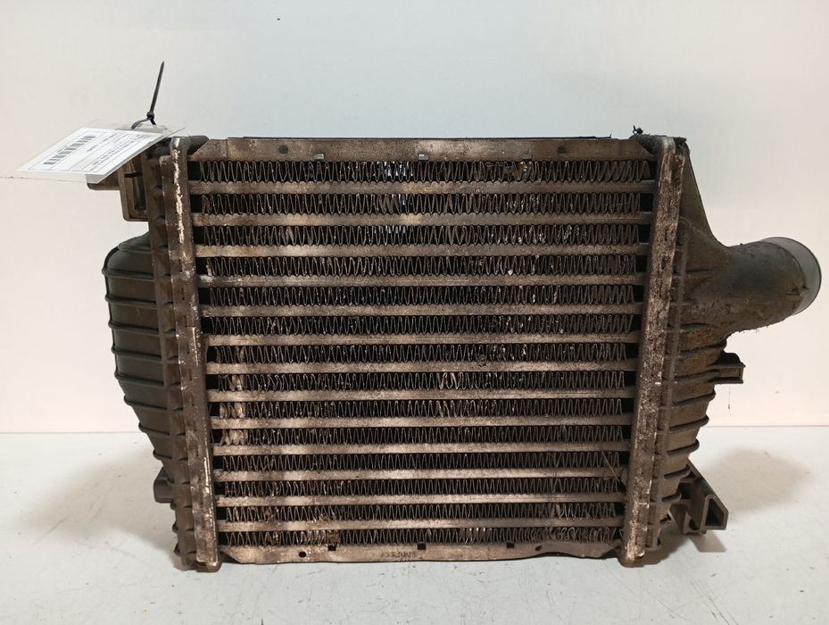 Radiador do intercooler MERCEDES-BENZ Vito Combi (638)