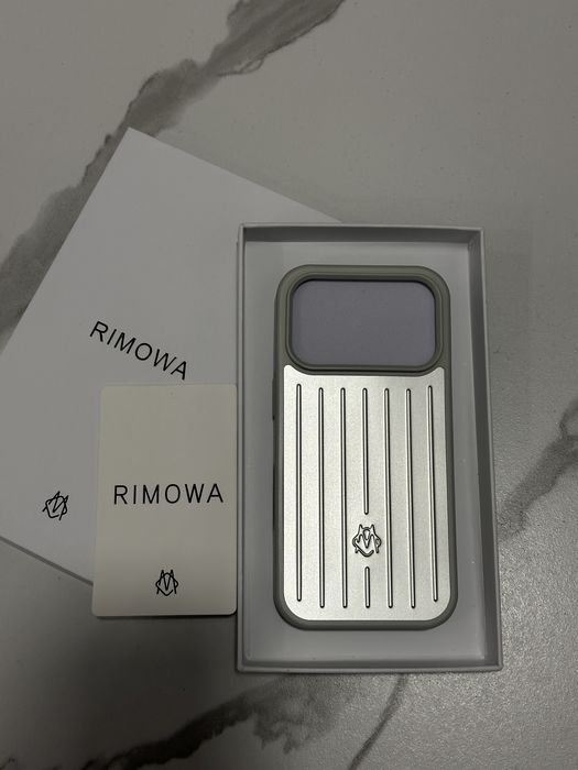 Чехол RIMOWA на iPhone 17 Pro Max 17 Pro 16 Pro Max