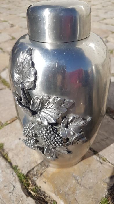 Potes em estanho LMB