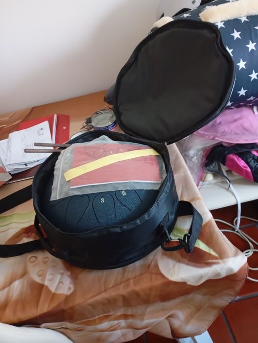Vendo Steel Tongue Drum (13 notas) – como novo – 80€ (preço negociável