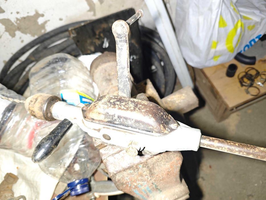 Ручна дрель в хорошому стані