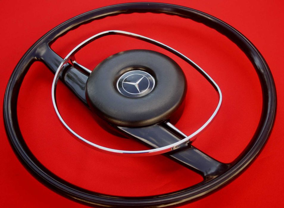 Volante Mercedes W115
