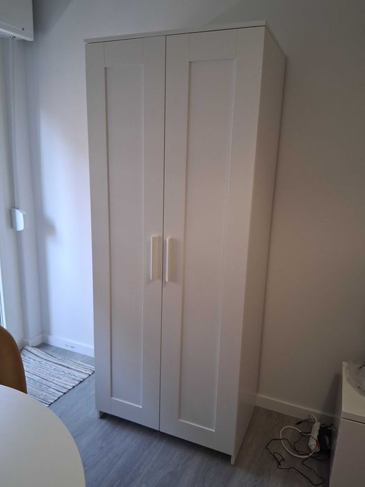 Roupeiro IKEA BRIMNES 2 portas branco – excelente estado