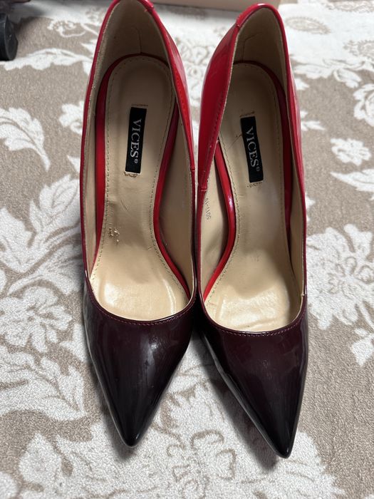 Туфлі лабутени амбре