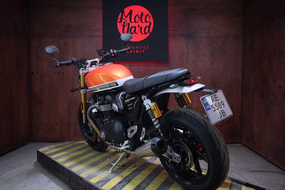 Triumph Speed Twin 1200 із Японії