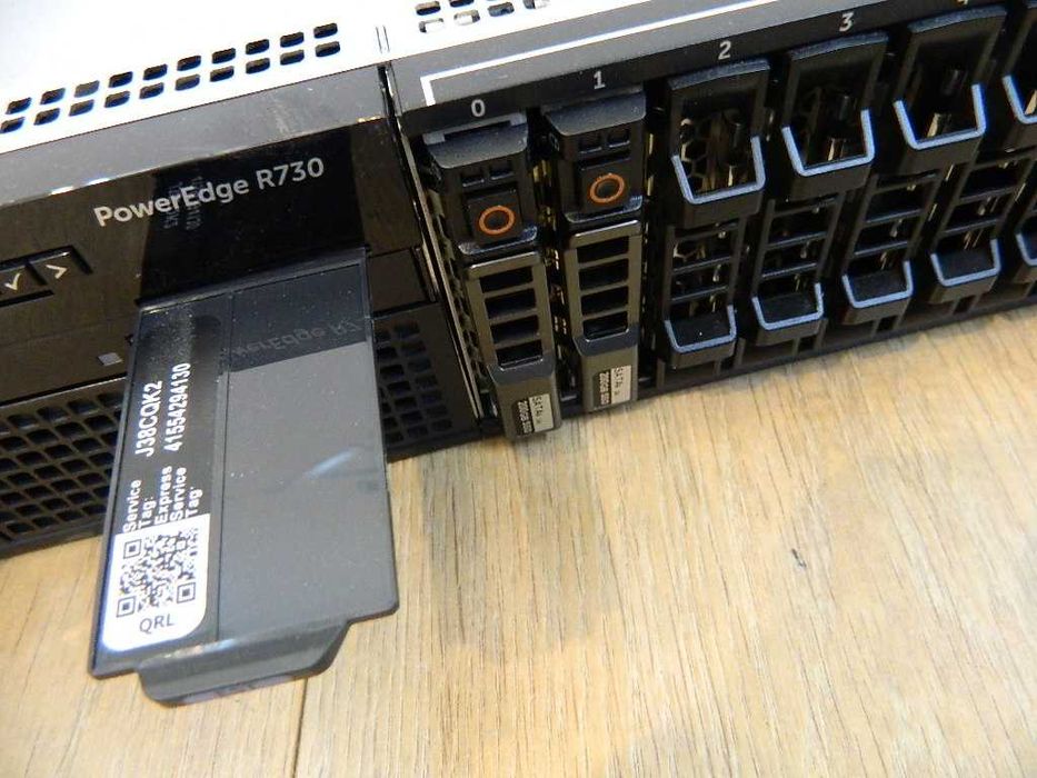 Dell PowerEdge R730 2xXeon E5-2640V4 16GB DDR4 200GB SSD