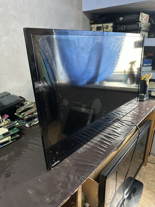 ТЕРМІНОВИЙ розпродаж телевізорів! Philips, Toshiba, Kivi, Liberton. Ціни від 400 грн!