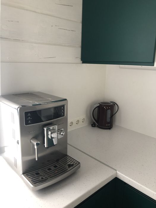 Greenhouse-автономний, в лісі, річка, на 8-10 осіб