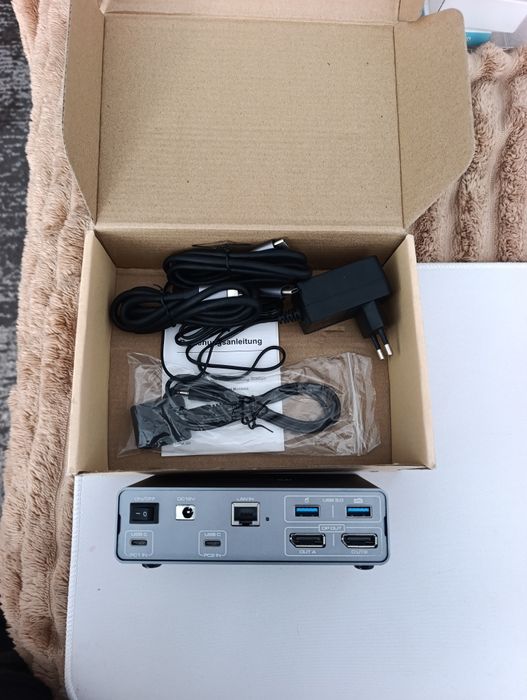 KVM-переключатель CMSTECD Model: SW525