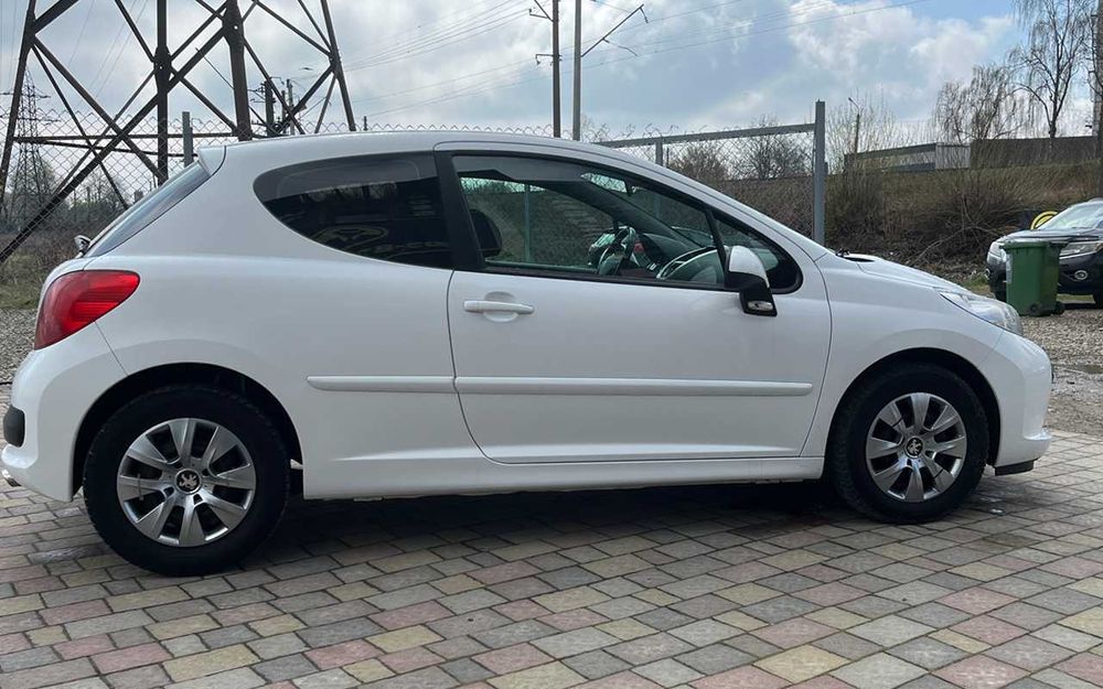 Peugeot 207 2007