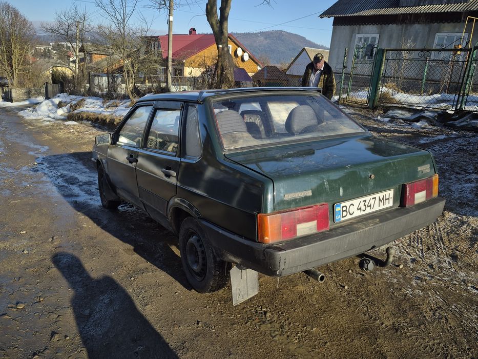 Ваз 21099 на повному ходу