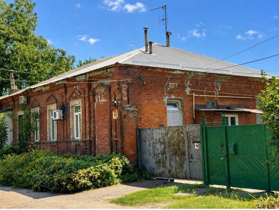 Продається будинок вул. Володимира Антоновича