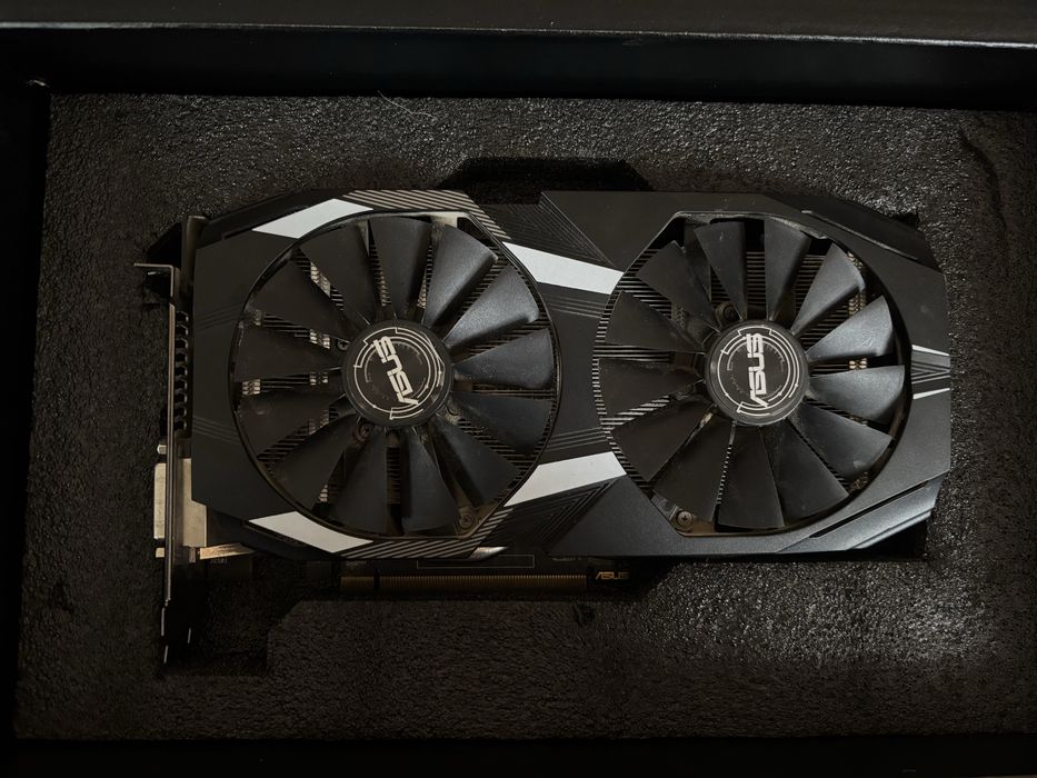 Відкокарта asus rx580 8gb