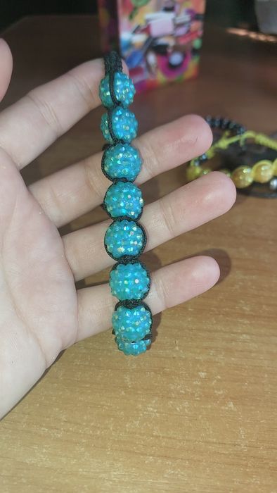 Браслети одним пакунком